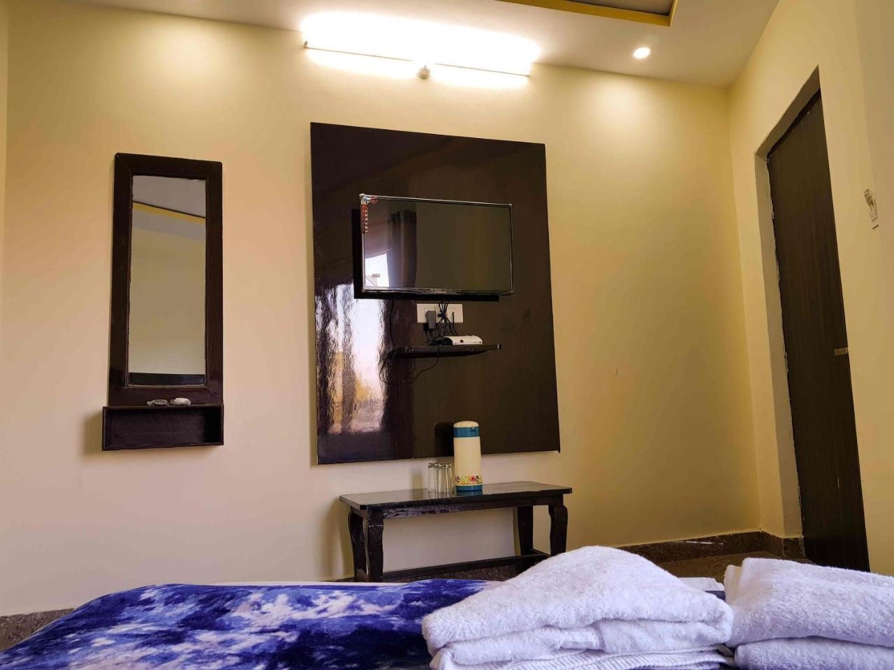 Hotel Homely Abode Dalhousie Bagian luar foto