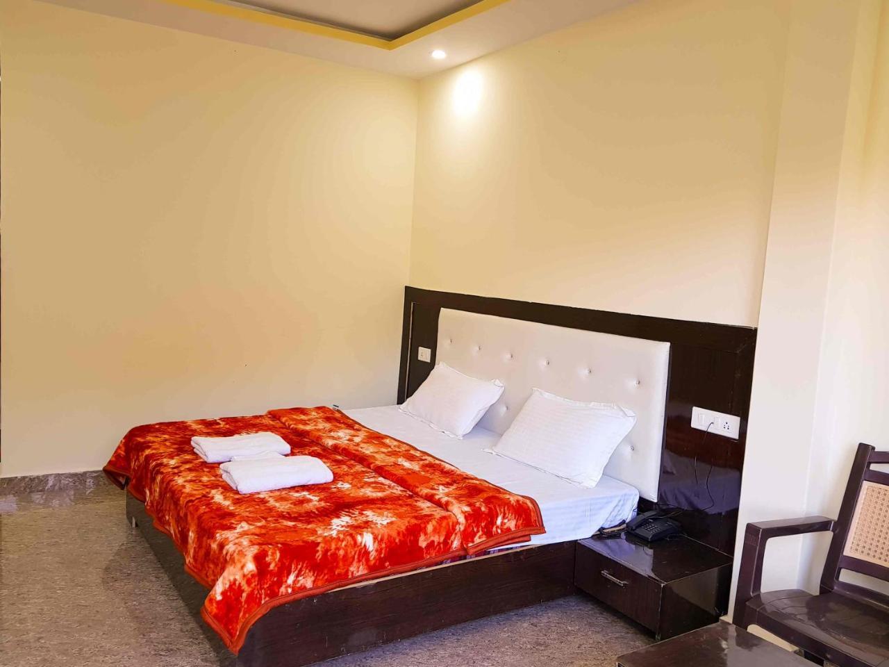 Hotel Homely Abode Dalhousie Bagian luar foto