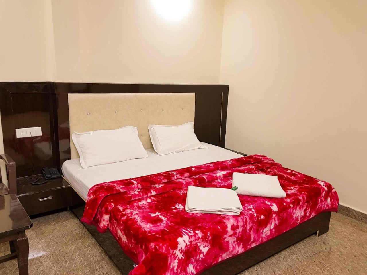Hotel Homely Abode Dalhousie Bagian luar foto