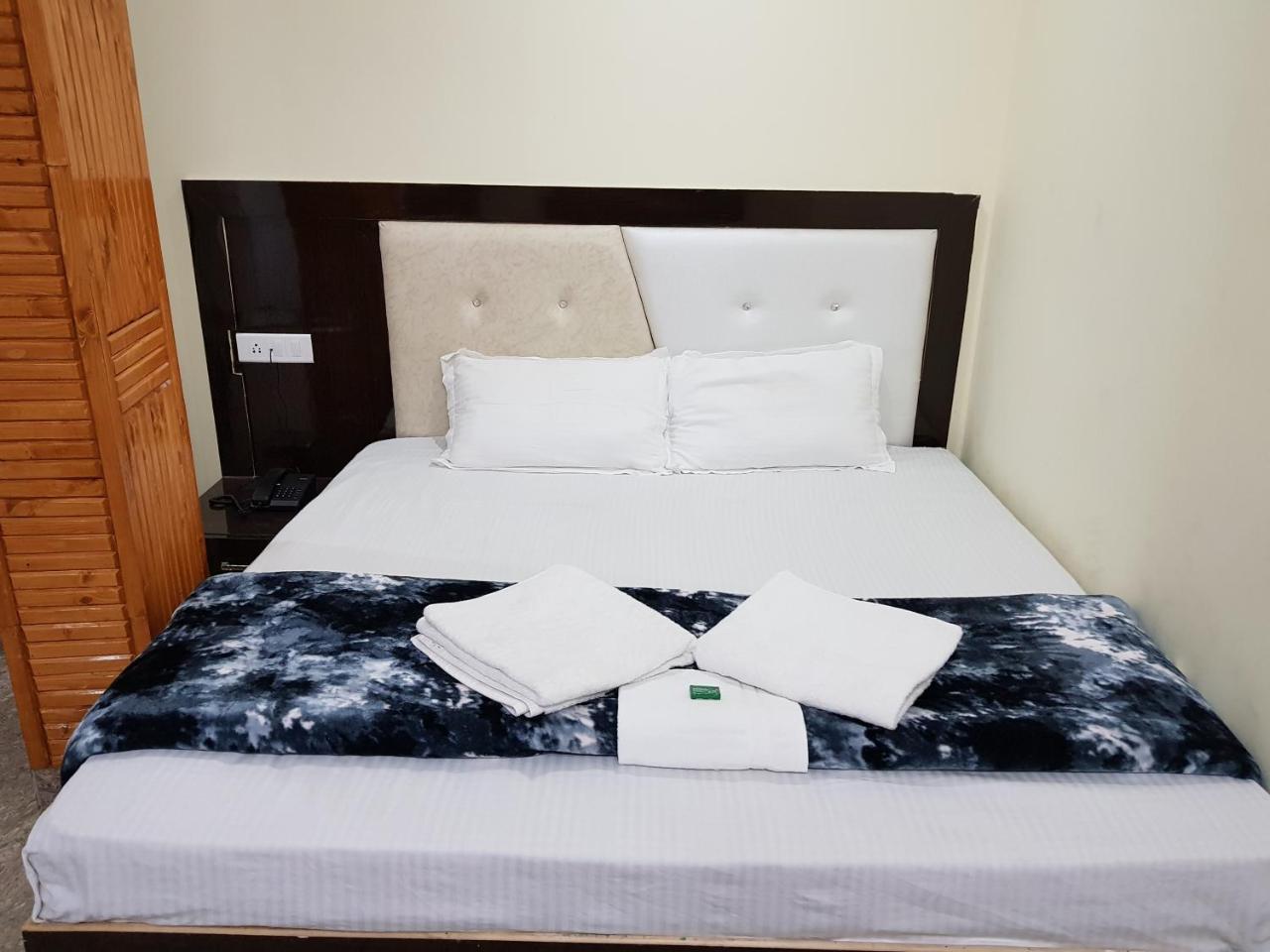 Hotel Homely Abode Dalhousie Bagian luar foto